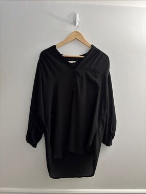 Pleione Black V-Neck Button Popover Tunic
